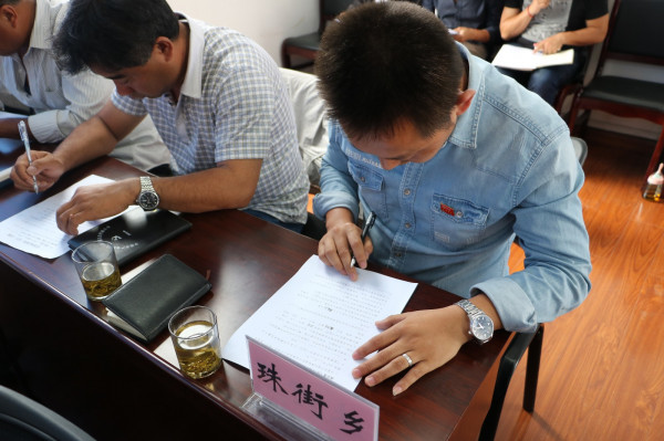 1QM131{NYM5HY@`}J$@1IFO.jpg 1QM131{NYM5HY@`}J$@1IFO.jpg