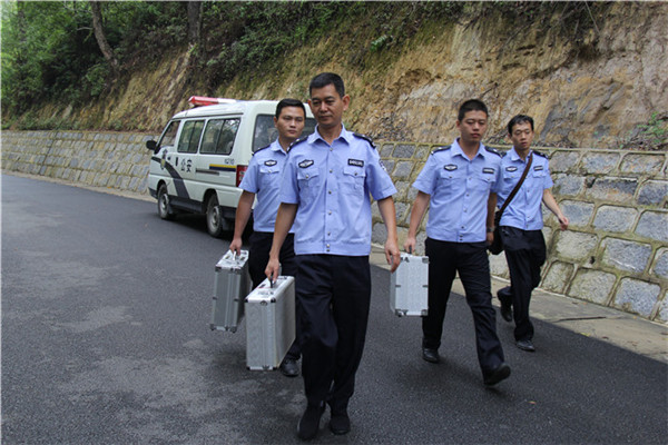 照片 002.jpg 照片 002.jpg