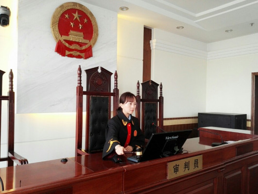 西山區(qū)法院吳嫻.jpg 西山區(qū)法院吳嫻.jpg