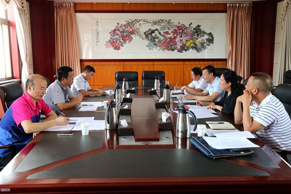 檢查組聽取大理州委工作匯報(壓縮)_副本.jpg 檢查組聽取大理州委工作匯報(壓縮)_副本.jpg