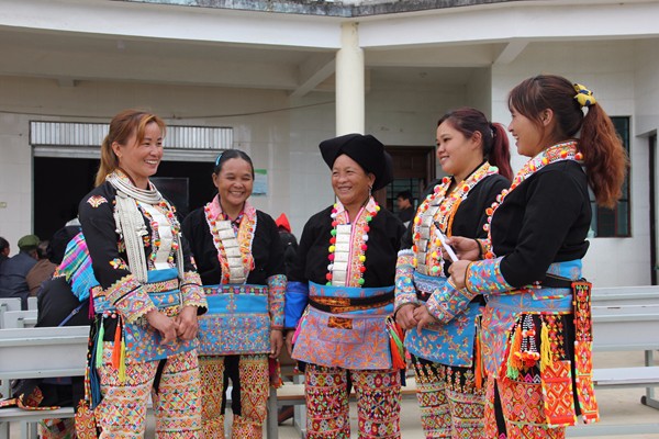 暢談未來充滿喜悅_副本.jpg 暢談未來充滿喜悅_副本.jpg