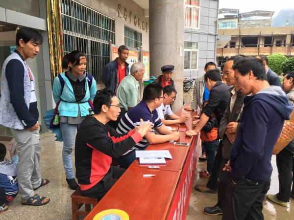 耐心解決群眾訴求.jpg 耐心解決群眾訴求.jpg