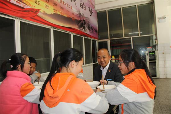 IMG_4295.jpg IMG_4295.jpg