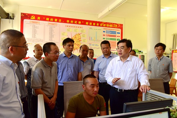 陸俊華深入廣南縣蓮城鎮岜奪村調研“五級聯動”監督平臺使用情況_副本_副本2.jpg 陸俊華深入廣南縣蓮城鎮岜奪村調研“五級聯動”監督平臺使用情況_副本_副本2.jpg