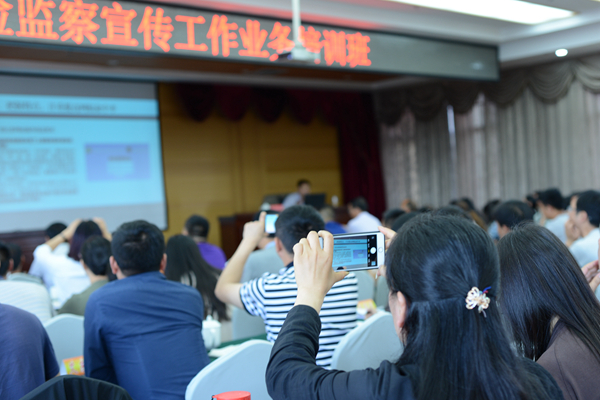 (600X400)圖8:定格關(guān)鍵.jpg (600X400)圖8:定格關(guān)鍵.jpg