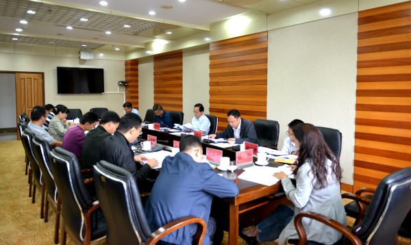 F2502_0.jpg F2502_0.jpg