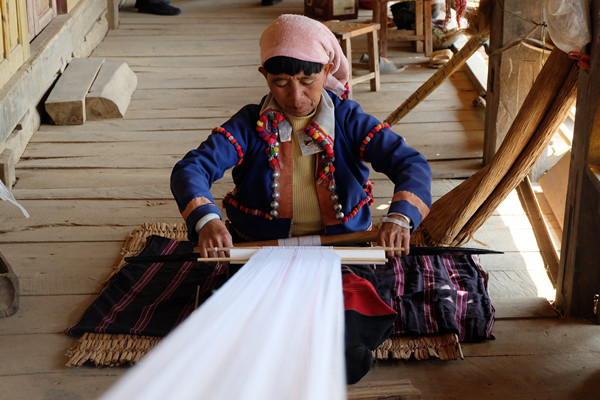 8.腰機_副本.jpg 8.腰機_副本.jpg