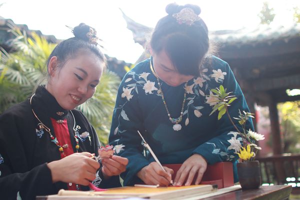 建水_副本.jpg 建水_副本.jpg