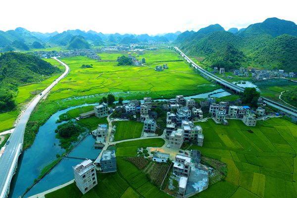 對河_副本.jpg 對河_副本.jpg