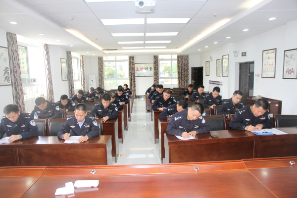 IMG_4537.jpg IMG_4537.jpg