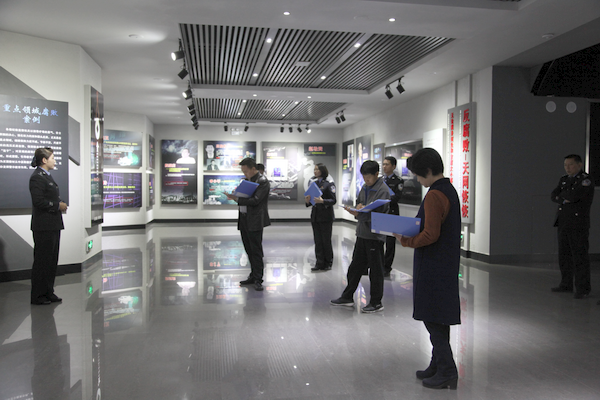 重新曝光 照片 029.png 重新曝光 照片 029.png