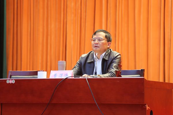 曹渭海.jpg 曹渭海.jpg