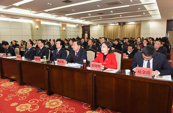 F3084_1.jpg F3084_1.jpg