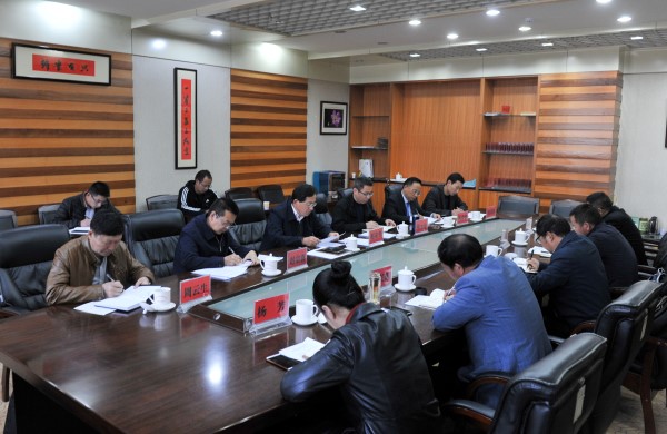 F3242_0.jpg F3242_0.jpg