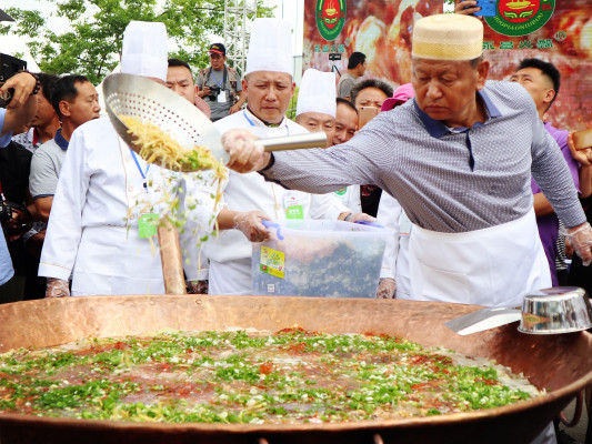 火瓢牛肉1.jpg 火瓢牛肉1.jpg