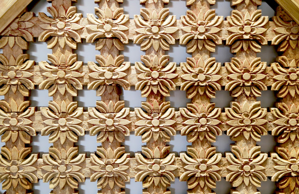 清代方窗《柿蒂花》.jpg 清代方窗《柿蒂花》.jpg