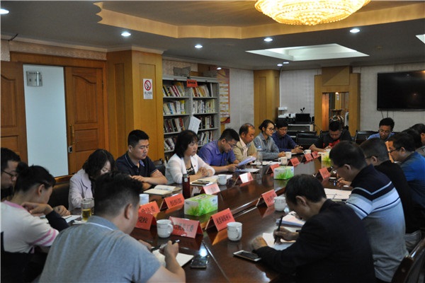 2979342.jpg 2979342.jpg