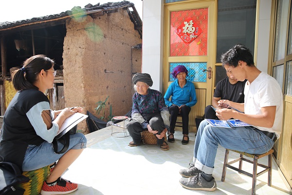 3.入戶(hù)了解(王亞娟攝)大理巍山.jpg 3.入戶(hù)了解(王亞娟攝)大理巍山.jpg