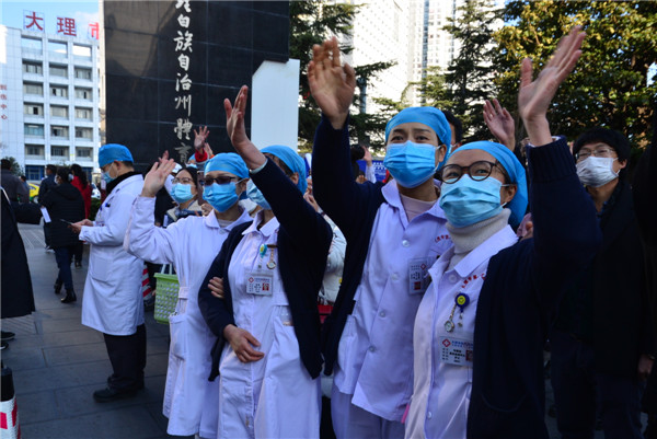 8.揮別——戰友珍重后方有我們.jpg 8.揮別——戰友珍重后方有我們.jpg