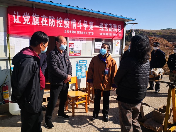 檢查社區疫情防控卡點 (3).jpg 檢查社區疫情防控卡點 (3).jpg