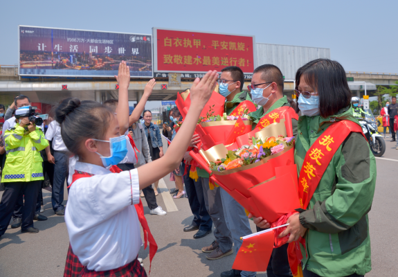 圖片2.png 圖片2.png