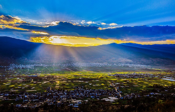 大理.jpg 大理.jpg