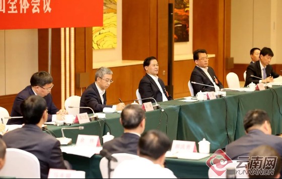 00301682038_97241290.jpg 00301682038_97241290.jpg