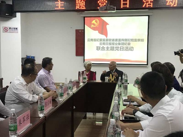 857297579.jpg 857297579.jpg