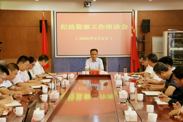 IMG_2888 600.jpg IMG_2888 600.jpg