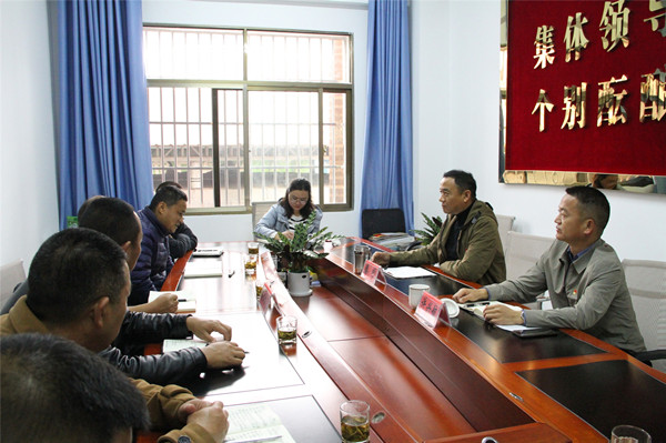 隴川:堅(jiān)持嚴(yán)管厚愛,提振受處分干部擔(dān)當(dāng)作為精氣神