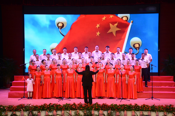 德宏:推動政治生態(tài)像自然生態(tài)一樣清新亮麗