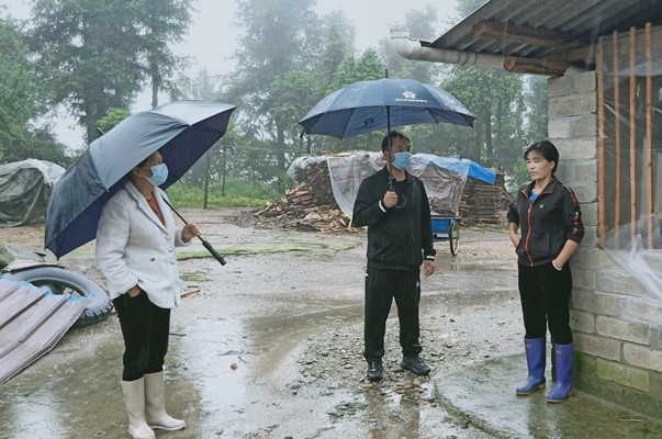 【紀檢人·鏡頭】盈江：一線走訪，聽民聲、察民情